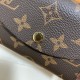 LV路易威登頂級原單M62361老花紫色！金扣 小巧玲珑却极为实用，此款多彩信封式零钱包是现代女性都市生活中的完美伴侣。身材小巧，轻松收入包袋甚至衣袋之中