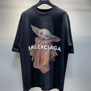 Balenciaga巴黎世家頂級T恤原單高仿限定外星人尤達上身K04916