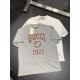 高仿精品Gucci古馳白色春夏短袖T恤胸前logo圖案設計男女和款