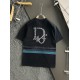 Dior迪奧高仿製品24新款獨家限定貼布Logo刺繡圖案短袖T恤黑色