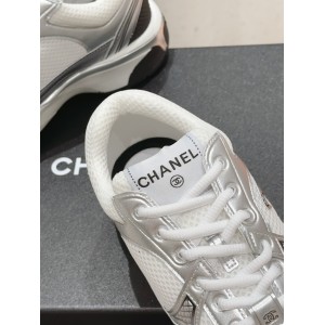 Chanel香奈兒高仿女款24SS全新跑量陞級拼色運動鞋