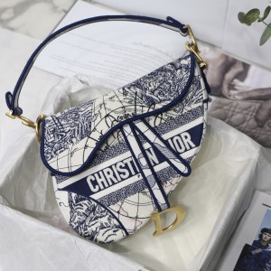 Christian Dior 迪奧女士 馬鞍包 刺繡 手提包M9001