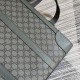 古馳-gucci頂級原單高仿Ophidia系列大號購物袋，而是隨時間流逝歷久彌新的設計理念，這款Ophidia系列中號托特包採用經典灰色和烏木色GG Supreme帆布材質，配有雙G配件和灰色。 米色和烏木色GG Supreme帆布，灰色皮革滾邊，銀色調配件，棉麻襯裡，雙G，內部型號：731793。