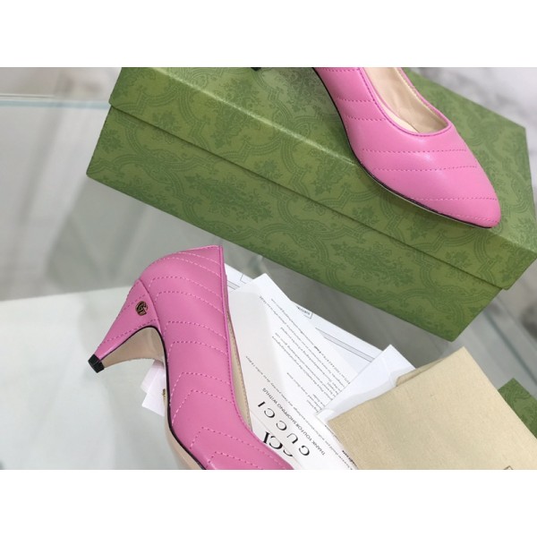 GUCCI古馳女鞋2021專櫃同步新品，經典時尚跟鞋