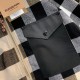 Burberry巴寶莉一款臻至完美的夾克外套高端英倫商務休閒系列，混紡羊毛材質打造，百年經典格紋元素，情侶款休閒夾克外套又是一款巔峰級別的狠貨