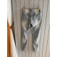 路易威登LOUIS VUITTON頂級原單男士春夏最新款牛仔褲定制面料，手感柔滑，舒適度高，帶彈力，上身無束縛感淺色洗水乾淨大方