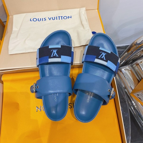 Louis Vuitton路易威登专柜最新春夏女士拖鞋HK原版购入开发质感色泽Y版一致定制进口高端面料Y版开模五金扣