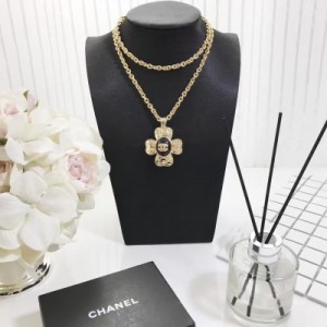 Chanel 17夏季新品 ！混搭好款式，超個性！亞克力項鍊正品黃銅材質！純手工出品 高級定制！