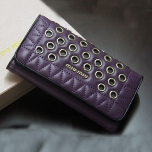 Miumiu繆繆 新款圓孔點拉鏈皮夾 M5016紫色