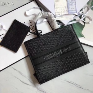 Dior迪奧包包 Book Tote黑色光滑小牛皮手提包，壓印Dior Oblique，內置小號拉鍊包，可肩背或手提，尺寸：41.5*32*5cm