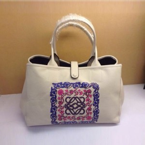 Loewe羅威 高款 購物袋女包手提包 LW305白色