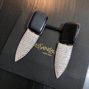 YSL Yves Saint laurent 聖羅蘭耳夾 正品黃銅底材搭配各種日常和約會造型，隨性又經典 美美小仙女推薦自留