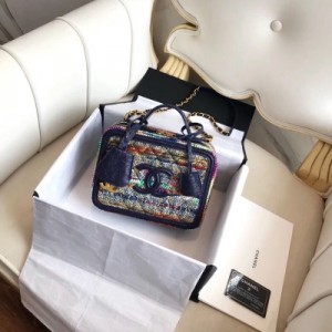 Chanel香奈兒 編織盒子包 採用蟒蛇皮定制而成 飾有配飾 堪稱完美 皮裹logo 羊皮內裡隔層 皮裹鏈條 尺寸20cm