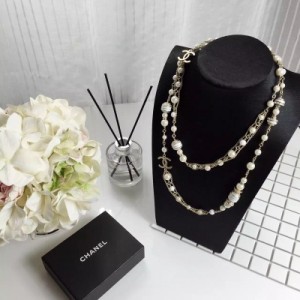 獨家 【原單狠貨】Chanel小香毛衣鏈一致正品黃銅材質，施華洛珍珠