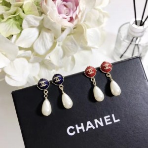 Chanel 琺瑯珍珠耳環！耳釘寶藍色/紅色 施華洛珍珠 正品黃銅材質！飛蝶扣 耳釘 耳環