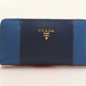 P80589-深藍配藍 PRADA原版皮 十字紋拼色長款拉鏈錢包
