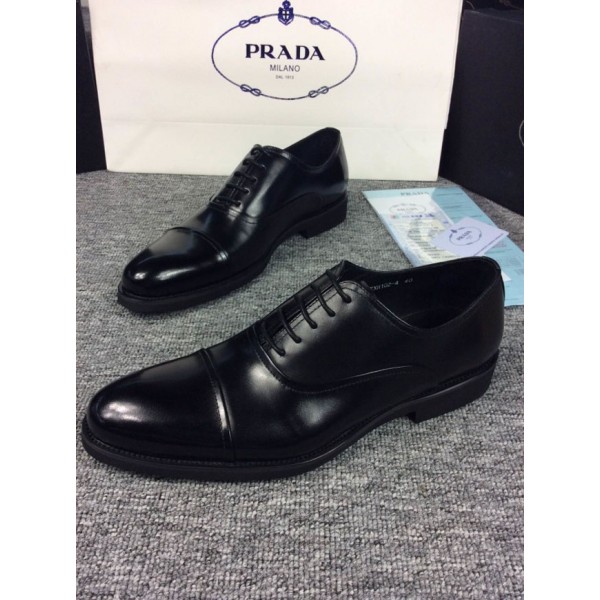 PRADA-普拉達 秋季新款 鞋面采用上等珍稀的進口頭層牛皮制作高檔男士皮鞋 201943 黑色