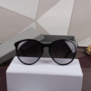 DIOR迪奧新款 個性時尚 防紫外線女太陽眼鏡墨鏡 DR0381