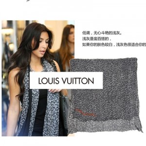 LV 最流行 歐美風范 爆款豹紋圖案 超長絲綿圍巾 淺灰色絲巾