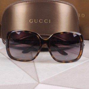 Gucci古馳新款 時尚百搭 復古潮流女士太陽眼鏡 GG3166