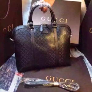 Gucci爆款男包 型號：223675，尺寸：33*30*6，黑格。