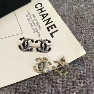 官網新款 Chanel cc米珠耳釘 原版一摸一樣！每一個細節媲美專櫃正品，業內僅此一家全世界專櫃自購正品打版