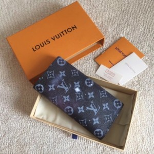 LV路易威登 專櫃限定款 最新星空系列 Louis Vuitton Pochette Voyage 西裝夾 M63871。10..0*19.0*2.0cm