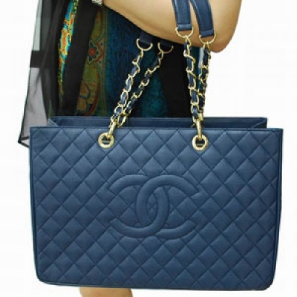 37001   Chanel香奈兒新款系列藍色大號魚子醬進口原版皮 單肩手提女包