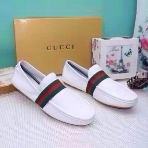 Gucci古馳新款 頭層牛皮套腳男士鞋 休閑時尚平底鞋 GQ9528白色