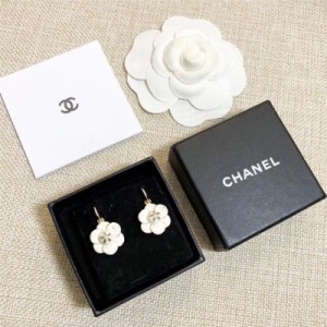 Chanel香奈兒名媛新款耳釘度假系列純手工出品，高級定制！